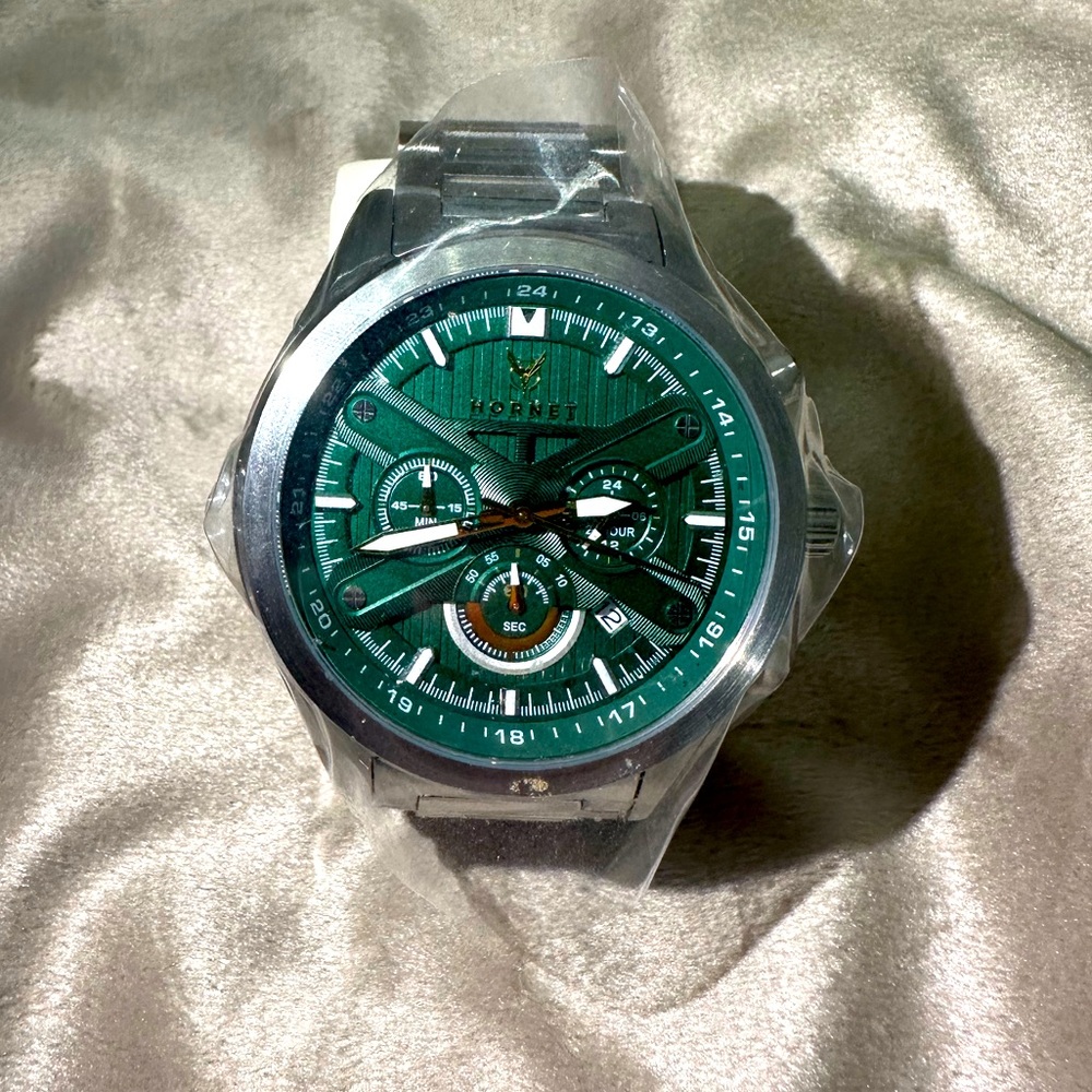 Hornet chronograph green watch